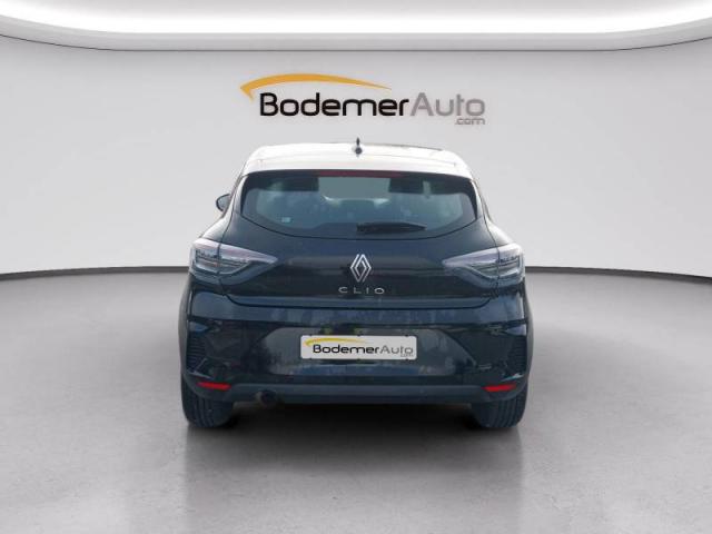 Renault Clio image 9