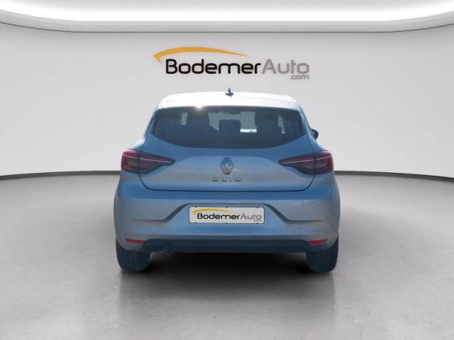 Renault Clio image 9