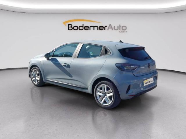 Renault Clio image 2