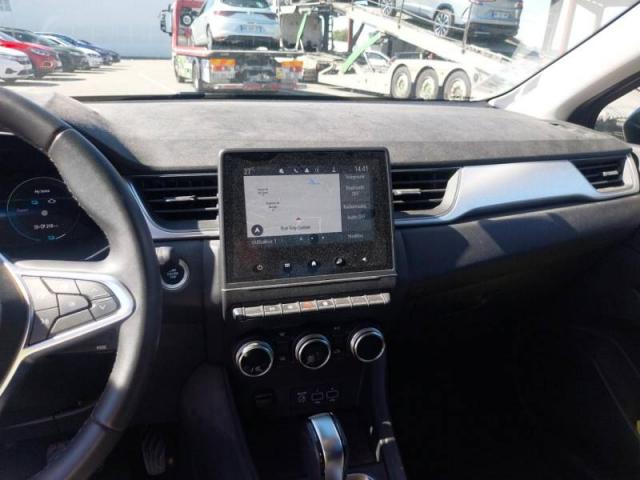 Renault Captur image 9