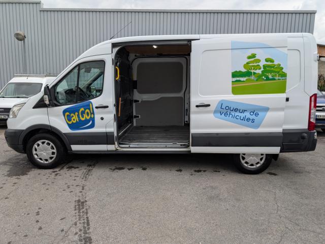 Ford Transit image 5