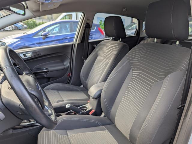 Ford Fiesta image 3