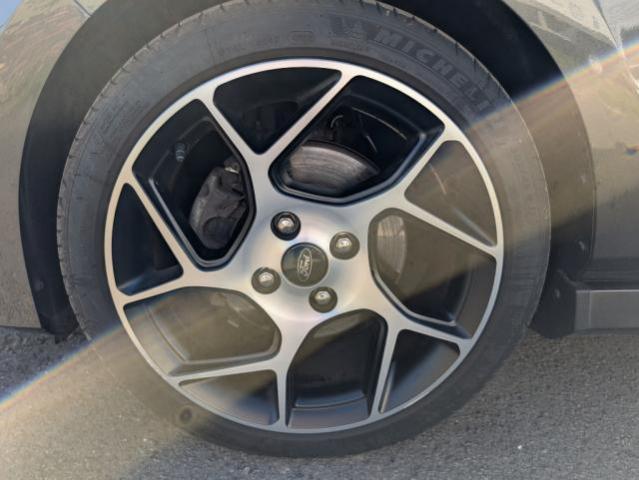 Ford Fiesta image 2