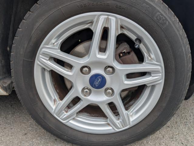 Ford Fiesta image 7