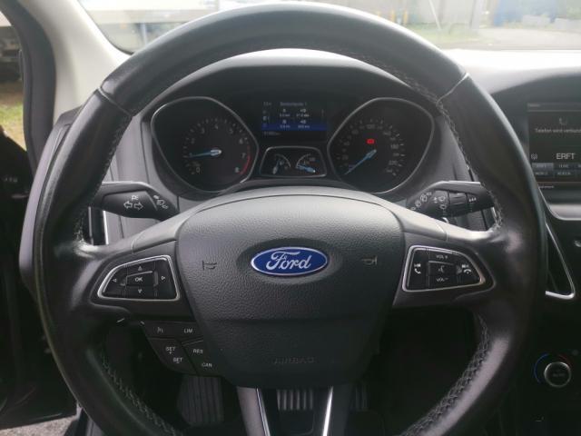 Ford Focus image 5