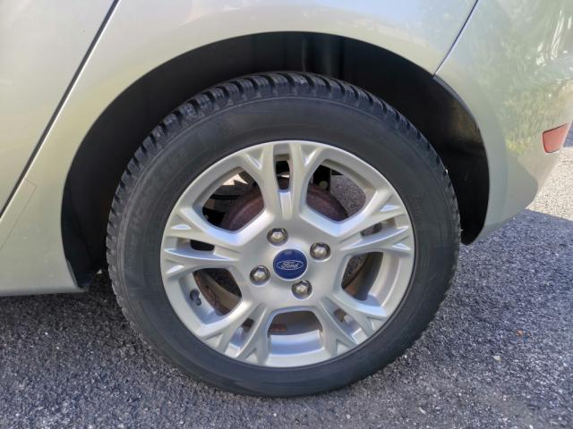 Ford Fiesta image 6