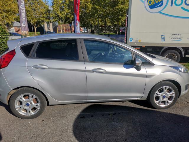 Ford Fiesta image 7