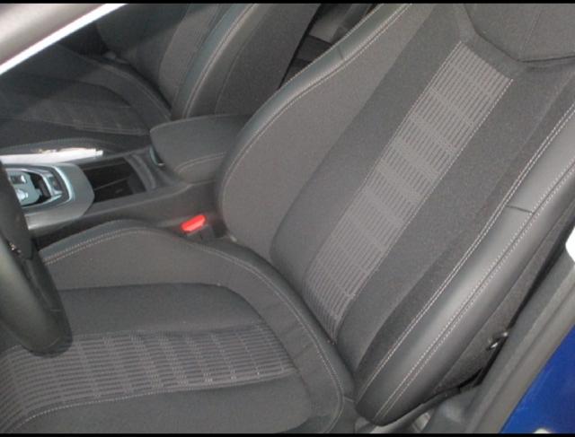 Peugeot 308 image 1
