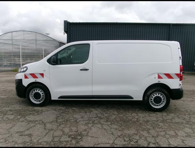 Citroen Jumpy image 9