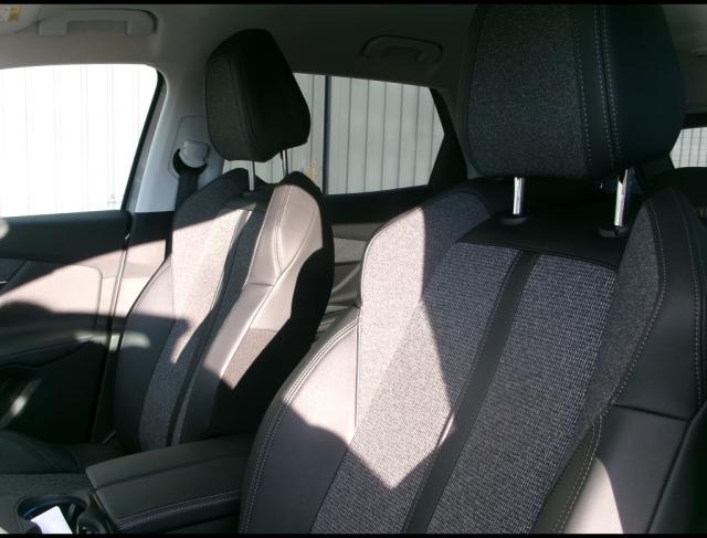 Peugeot 3008 image 6