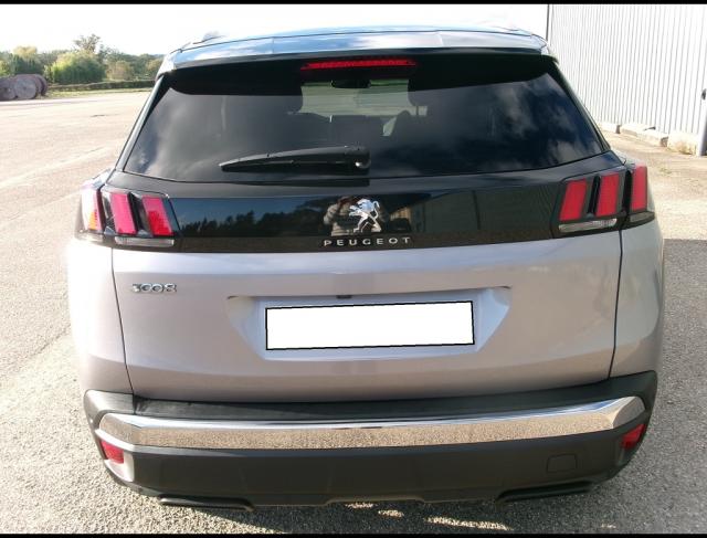 Peugeot 3008 image 1