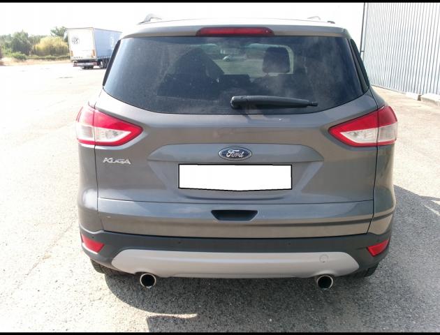 Ford Kuga image 8