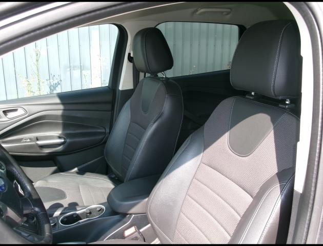 Ford Kuga image 1
