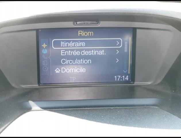 Ford Kuga image 6