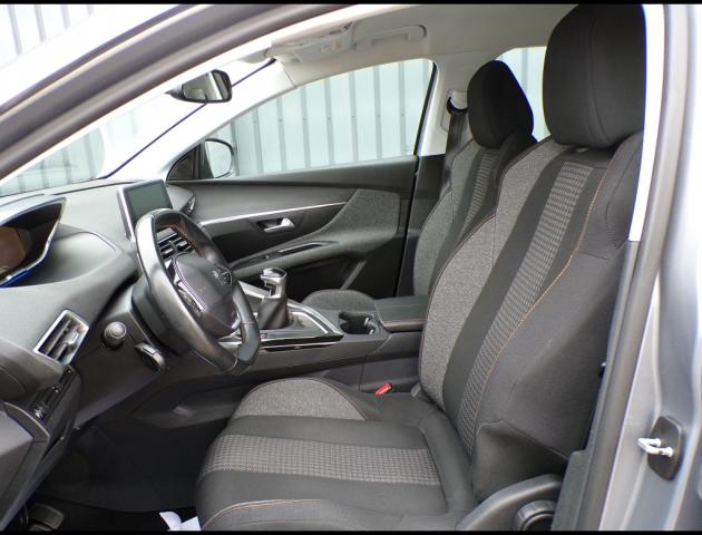 Peugeot 3008 image 5