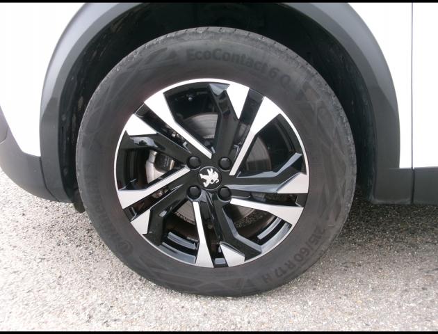Peugeot 2008 image 4
