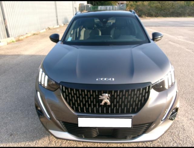 Peugeot 2008 image 1