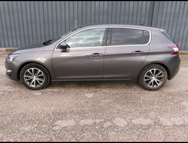Peugeot 308 image 3