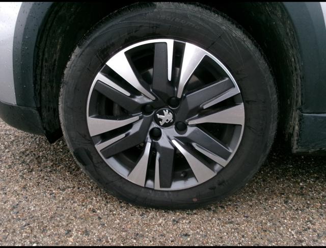 Peugeot 2008 image 7