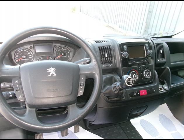 Peugeot Boxer image 5