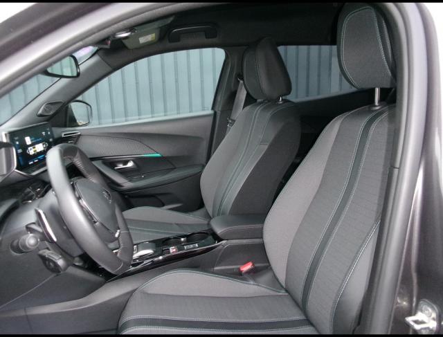 Peugeot 2008 image 4