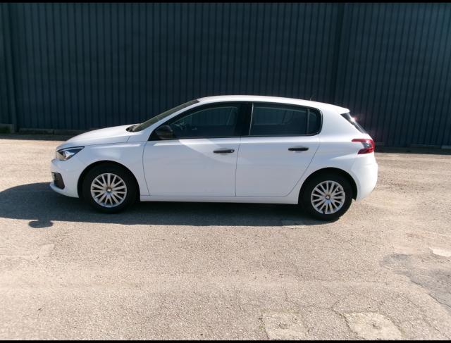 Peugeot 308 image 2