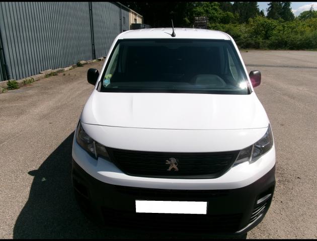 Peugeot Partner image 1