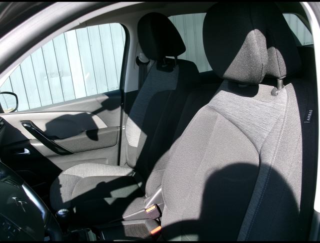 Citroen C4 Picasso image 9