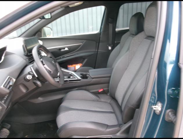 Peugeot 5008 image 3