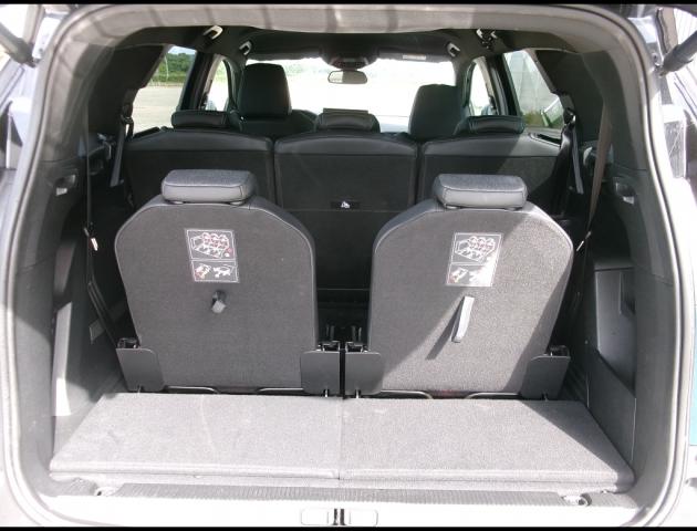 Peugeot 5008 image 4