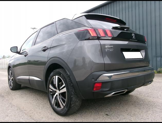 Peugeot 3008 image 2