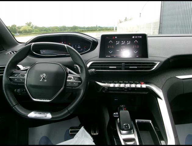 Peugeot 3008 image 1