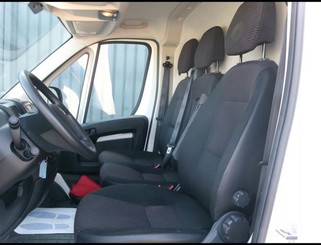 Peugeot Boxer image 1