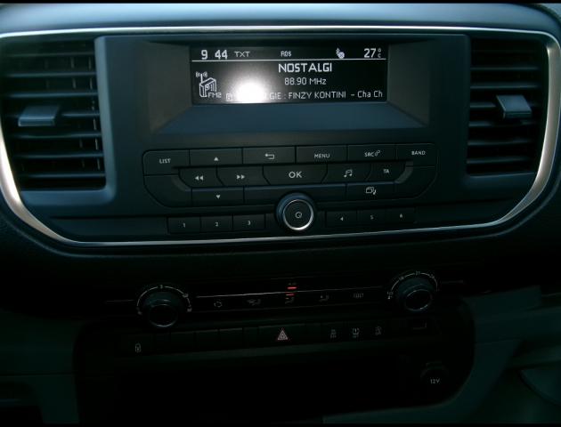 Peugeot Expert image 2