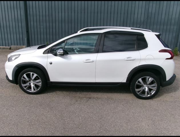 Peugeot 2008 image 7