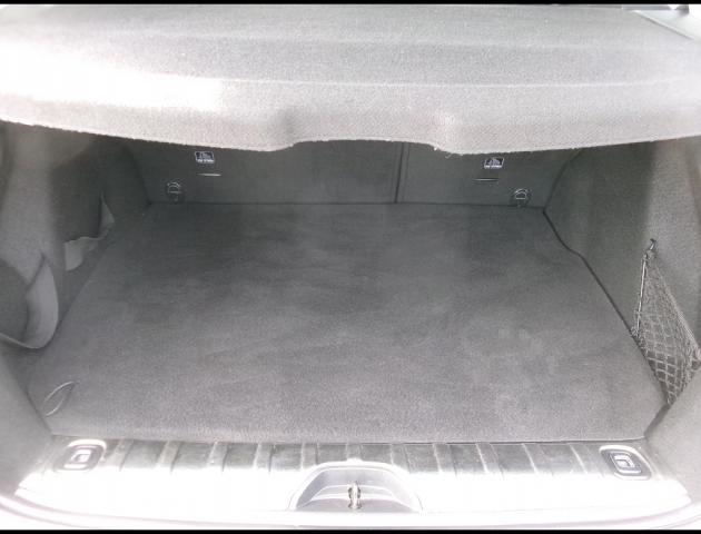 Peugeot 2008 image 2