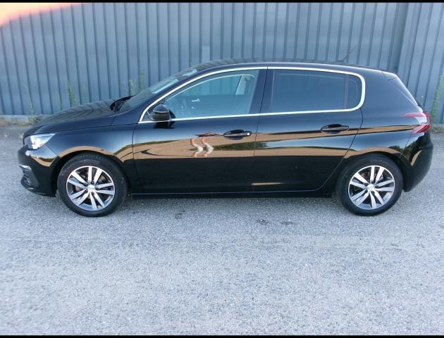 Peugeot 308 image 1