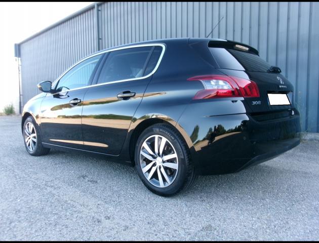 Peugeot 308 image 9