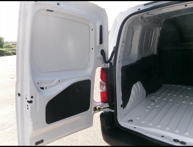 Opel Combo image 7