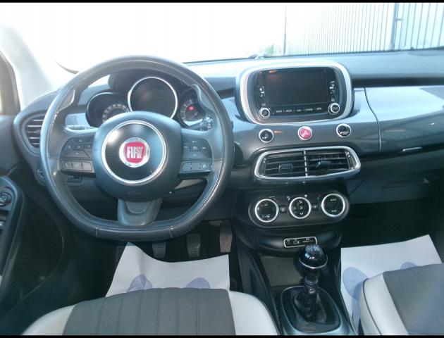 Fiat 500x image 2