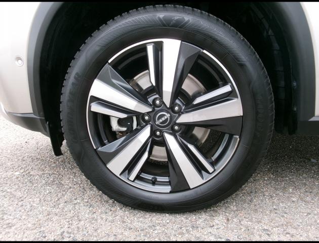 Nissan X-Trail image 5