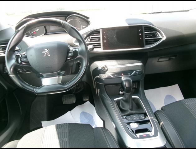 Peugeot 308 image 4