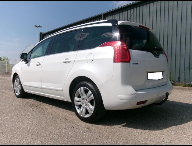 Peugeot 5008 image 4