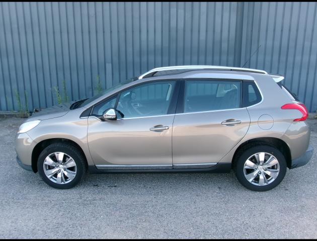 Peugeot 2008 image 6