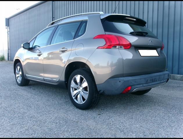 Peugeot 2008 image 1