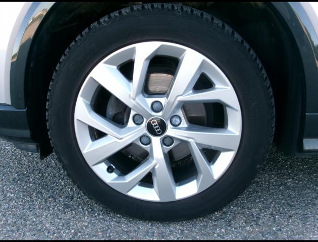 Audi Q2 image 8