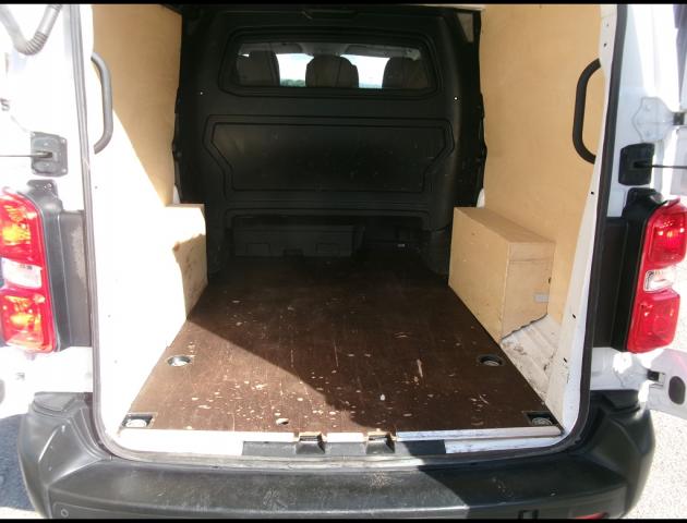 Peugeot Expert image 3