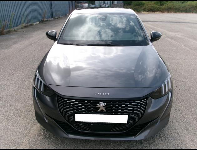 Peugeot 208 image 1