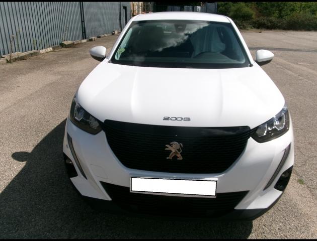 Peugeot 2008 image 1