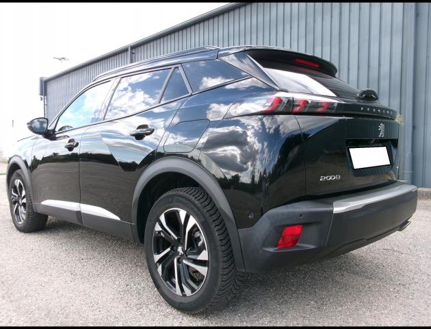 Peugeot 2008 image 9